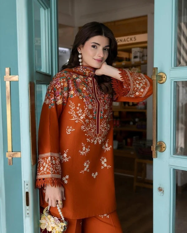 Zarqa Amber 3Pc Stitched