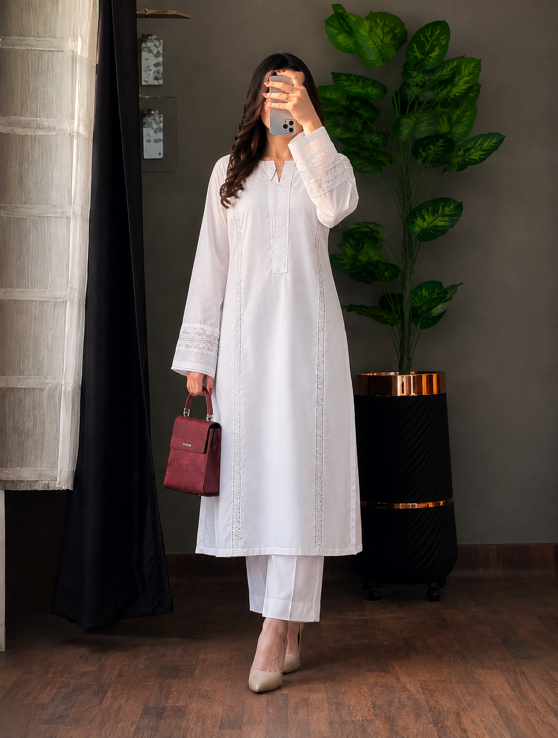 Noor-e-Lace