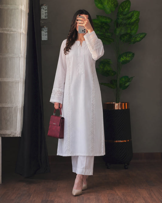 Noor-e-Lace